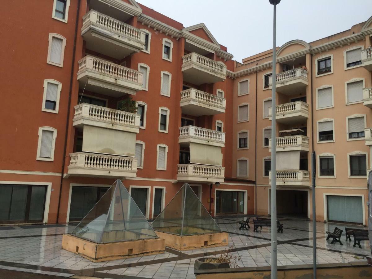 Via Acquedotto N. 66, Condominio "Le Piramidi" Olbia Eksteriør bilde